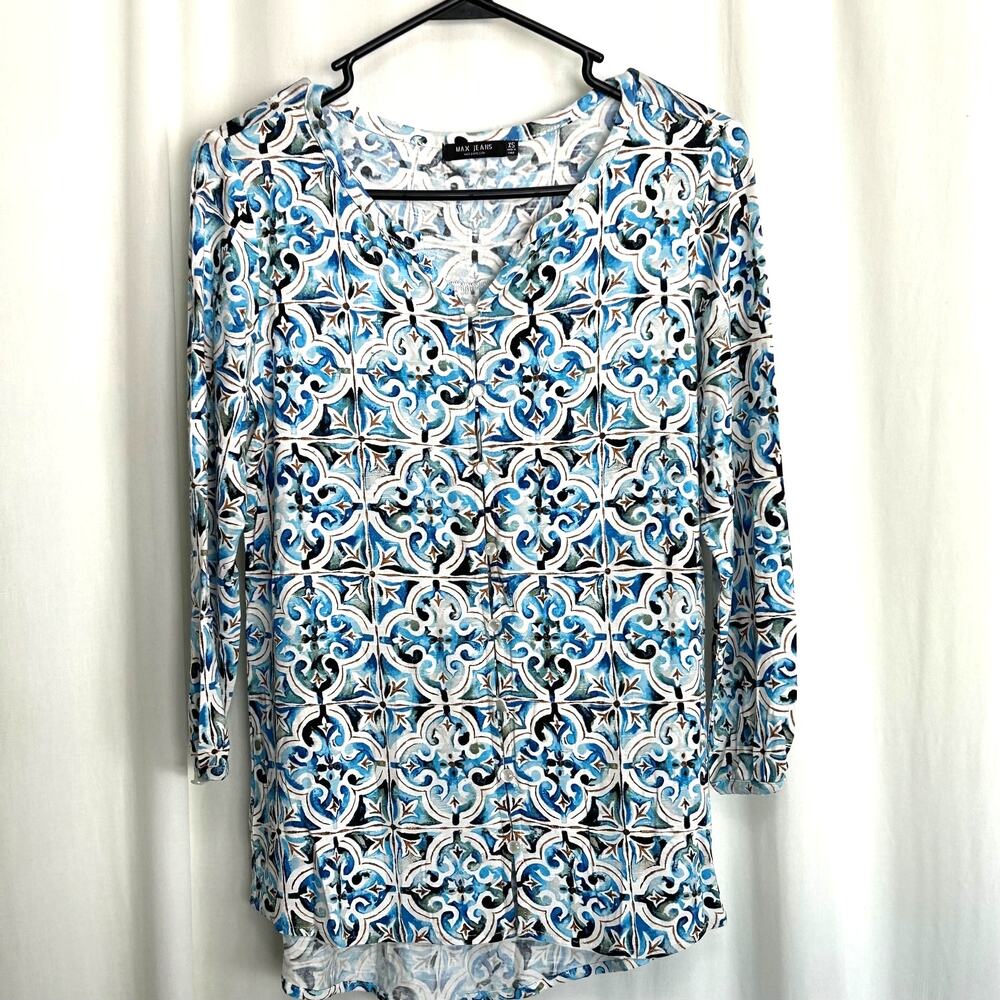 Max Jeans All Over Print Long‎ Sleeve Shirt Button Down Size XS